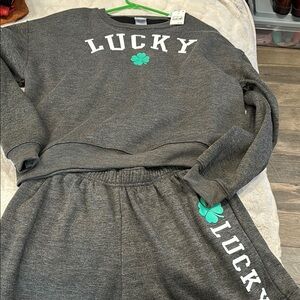 Lucky Gray Sweatshirt and Sweatpants Set